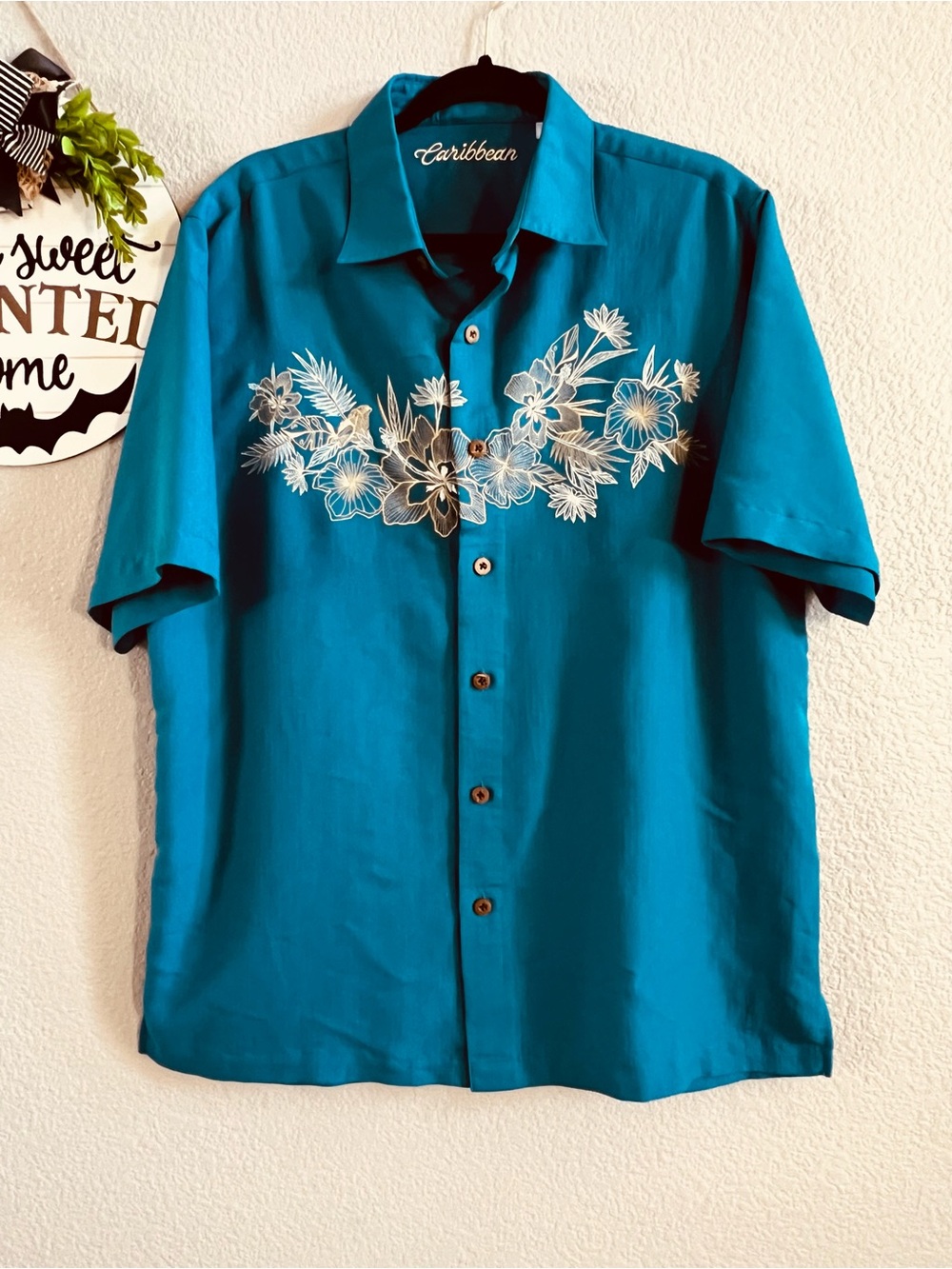 Caribbean Men’s Teal Embroidered Floral Short-Sleeve Shirt Size L